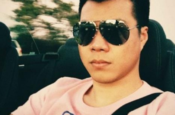 戏精？黄毅清称不认识唐嫣 疑否认爆料唐嫣做头发事件