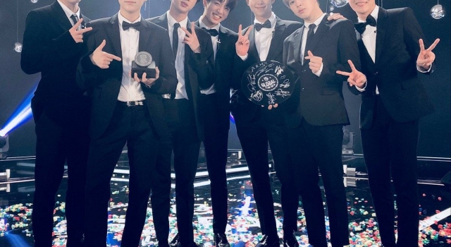 防弹少年团入选西班牙音乐大赏候补！KPOP组合最初