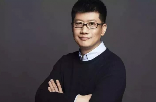 北大网红教授离职 网络授课卖出2000万引争议？