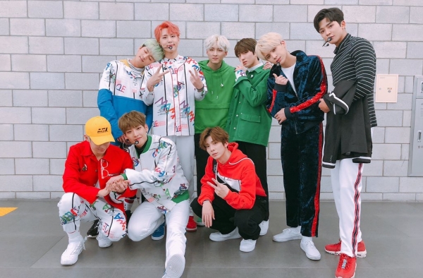SF9亲自示范健身舞《mamma mia》 跳一个月瘦10斤！