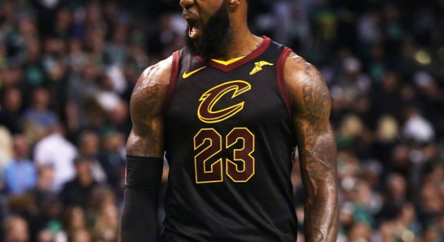 詹姆斯库里四度相遇NBA总决赛 今年你看好谁