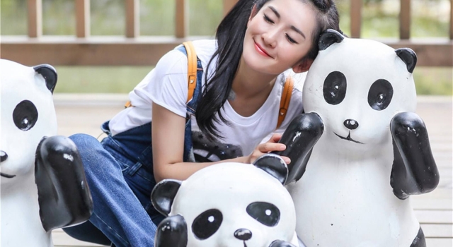 谢娜被道明寺cue 娜姐也是实力可爱，直接要约道明寺出来聊聊