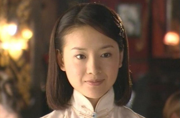 董洁离婚后事业迎来第二春，不介意儿子与爸爸来往
