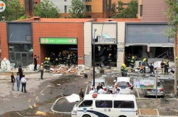 沈阳烧烤店爆炸怎么回事（图） 现场曝光1死10伤