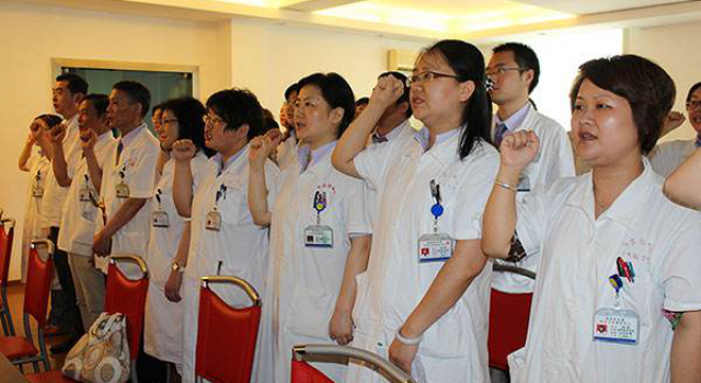 8月19日首个医师节，我们都有哪些医生获颁“医师奖”?