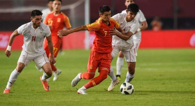 国足小组全胜出线！大比分战胜对手，国足正崛起！