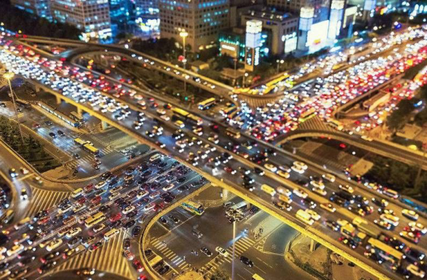 网传北京地铁封站怎么回事？这到底是真的假的？
