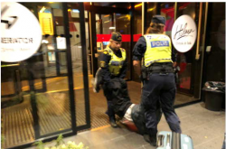 �й��򸾱��ӷس�ȫ���� ��Ȼ��˶��й��ο�?�⽻��ŭ��!