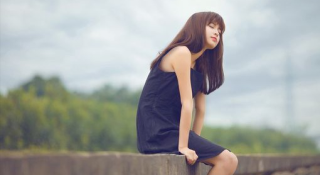 怎么判断你喜欢的女生喜不喜欢你 只要有这五点就够了