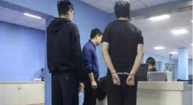女演员被群演抢劫究竟怎么回事？演员们安全有保证吗？