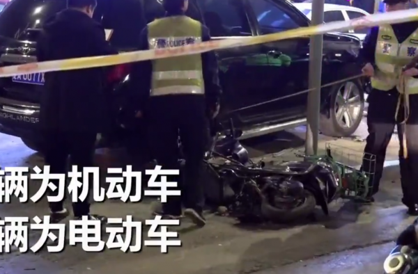 沈阳越野车冲撞怎么回事？情侣发生口角导致1死6伤