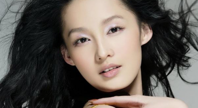 金世佳李沁恋情曝光 网友大扒二人关系 因戏生情吗？