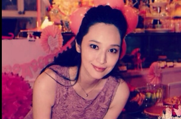 吴佩慈发律师声明否认纪晓波被抓 不结婚才是爱的证明