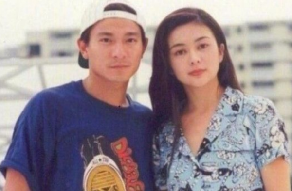 周润发王祖贤合影 留下珍贵回忆 那时两人青春尚在