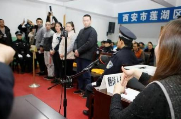 强迫聋哑人乞讨怎么回事？完不成任务被威胁切掉手指