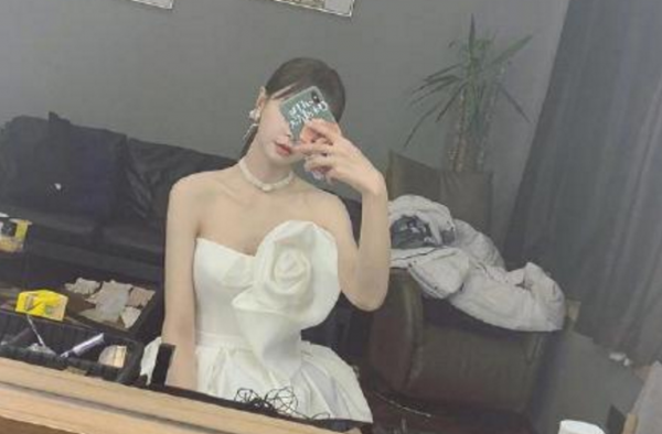 沈梦辰晒婚纱照怎么回事？两人好事将近了吗？