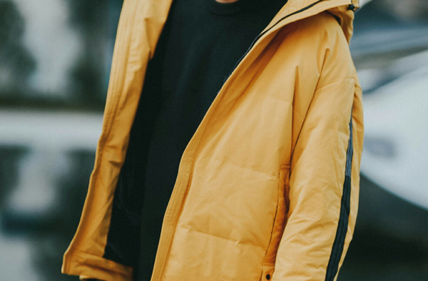 用细微展现独特魅力的休闲羽绒服 你一定要拥有的装扮
