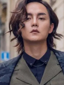 尹正好港啊 出场自带背景乐的男人也终于该红了