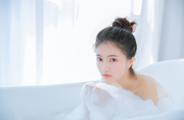 让女人倒贴你的六点泡妞技巧：好女人是选择的