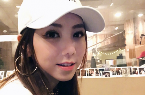 邓紫棋改名后发声 心血付之东流？邓紫棋维权能成吗？
