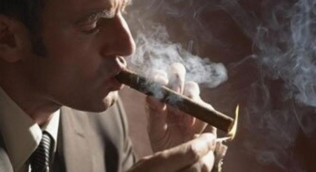 影响男士健康几大生活习惯 看看你中招了吗