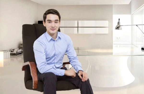 男士衬衣推荐 男士如何挑选适合自己的衬衣？