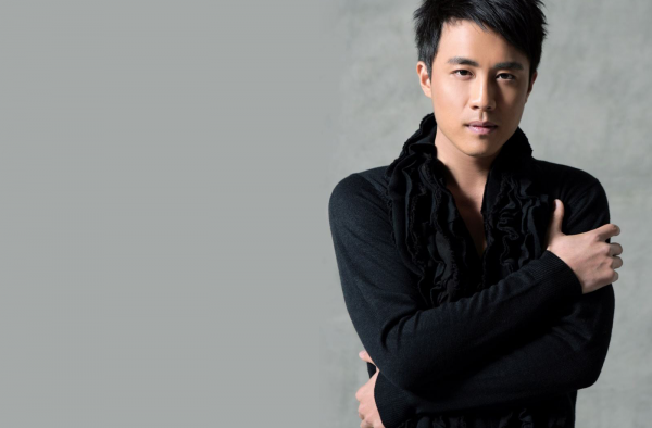 感受杜淳的时尚魅力 寻找腿长的男生穿什么好看