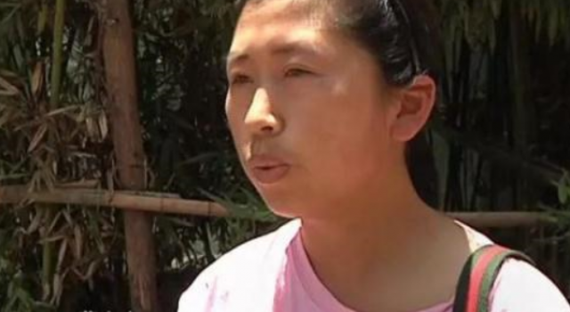 奥迪女掌掴女童至骨折 疑似因女童挡路 到底孰是孰非？