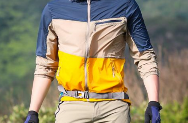 盛夏必备的男士防晒服 帮你抵抗夏季的大太阳