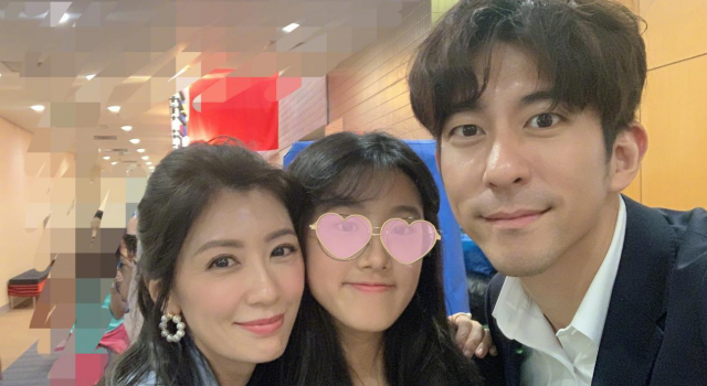 修杰楷回应与贾静雯前夫同框！称孙志浩现任也在现场！