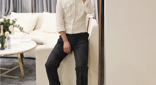 让一件男士衬衫带来的时尚 满足你一周的需要