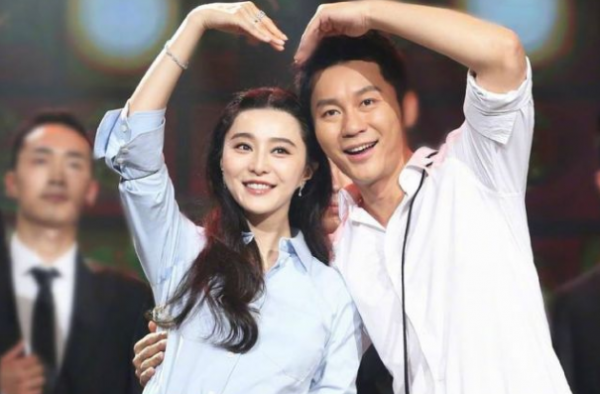 范冰冰李晨聚餐 我们依然是我们！分手又是炒作吗？