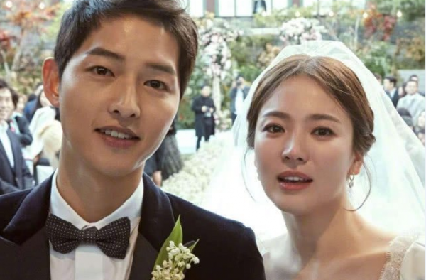 宋慧乔删除婚纱照 已经正式离婚 与宋仲基各自美丽