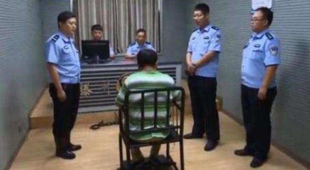 酒壮人胆？醉驾男威胁民警 居然要葬送民警一辈子