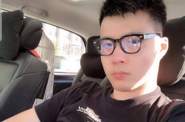 黄毅清贩毒 已被提请逮捕 网友：少了一个戏精！
