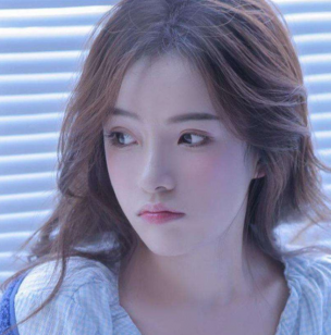 追女孩子的技巧之基础篇  如何让女人喜欢上你