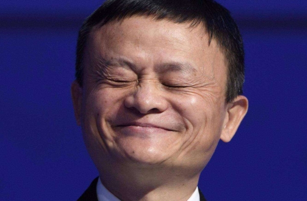 马云家族蝉联首富 网友：一马当先不是吹的！