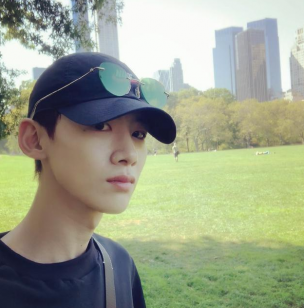 白敬亭 我怎么又不满了 网友：小白说的很客观！