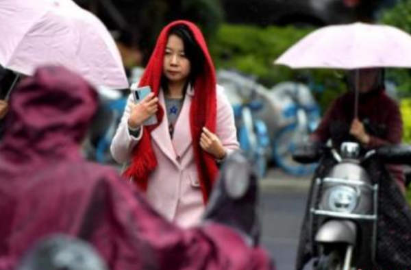南方异常温暖历史罕见 网友：末南方气温又要飙升