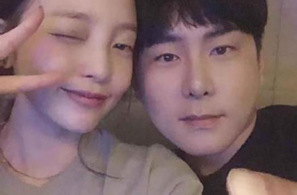 具荷拉哥哥起诉母亲 抛弃年幼子女不配继承遗产