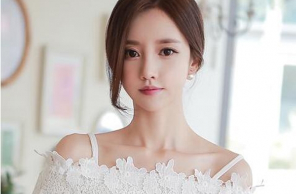和女生打情骂俏的小套路 用这4个让她对你轻易动心