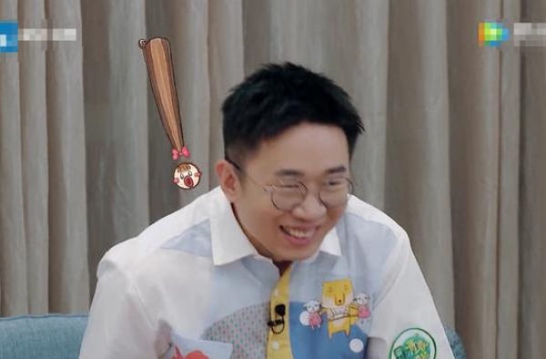 被骂后道歉，他最近是水逆吧？