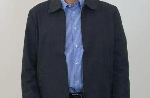 演员谢园去世，葛优、梁天、叶大鹰、冯远征等老友发声寄哀思