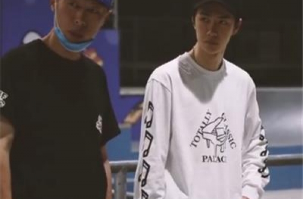 13岁参加舞蹈比赛，如今成为厂牌队长，王一博将热爱做到极致