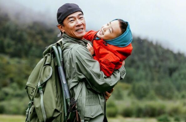 《爸爸去哪儿7》开录，村长李锐发出邀请，首位奶爸已正式现身