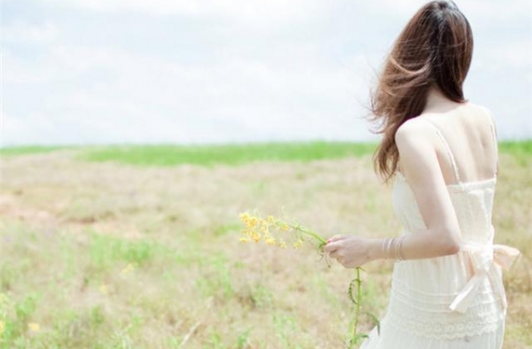 中年女人的＂女人味＂，靠的是这三点，年轻女孩很难拥有
