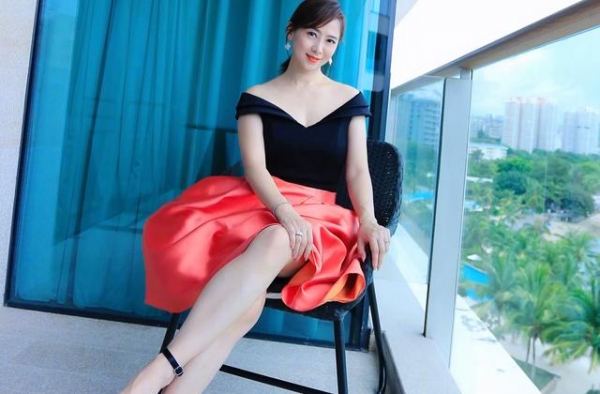 明星美足系列「第136期」翁虹