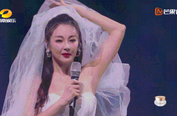 姐姐们的高光时刻：张雨绮绝美撩头纱，吴昕惊艳侧空翻