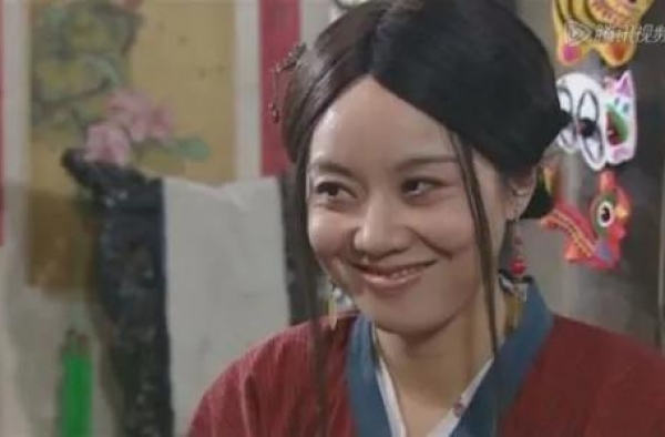 富婆威逼利诱当红男星，当红男星宁死不从的故事？