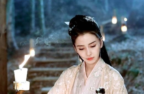 杨颖最美的古装角色：不是白娉婷，不是云歌，不是睿姬，而是她